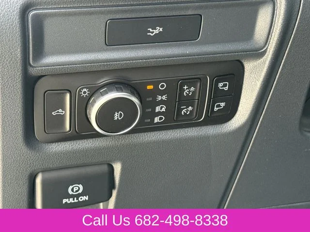 New 2026 Oxford White Ford XLT image 23