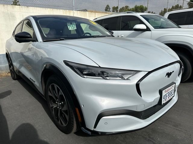 Certified Used 2021 Space White Metallic Ford Premium image 1