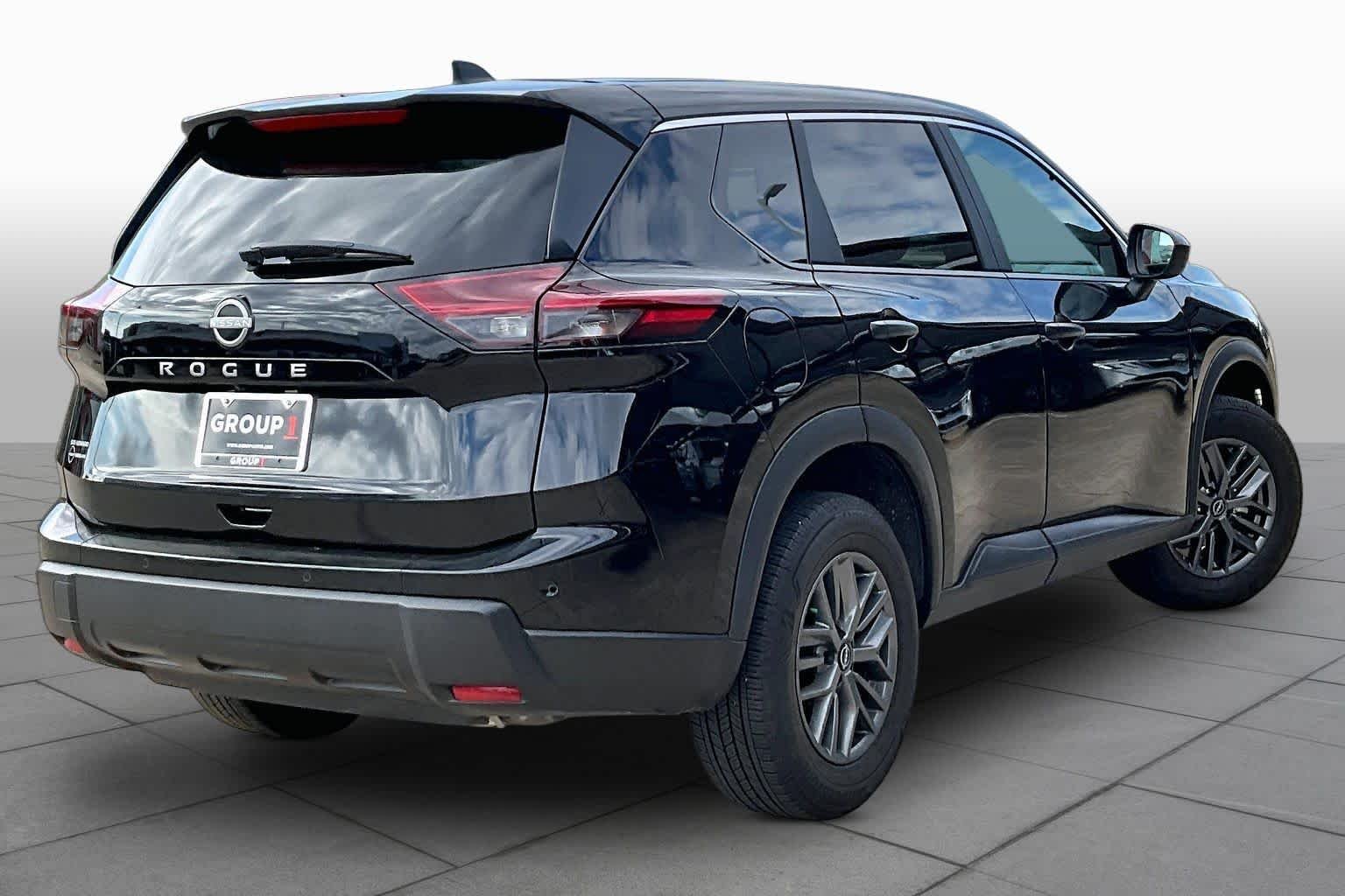 Used 2025 Super Black Nissan S image 12