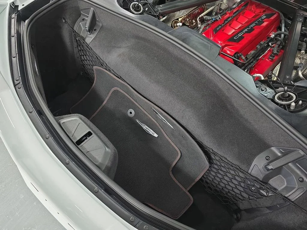 2022 Chevrolet Corvette 2LT - Photo 31