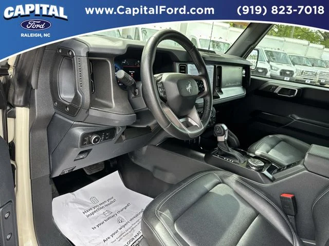 Used 2025 Beige Ford Badlands image 23