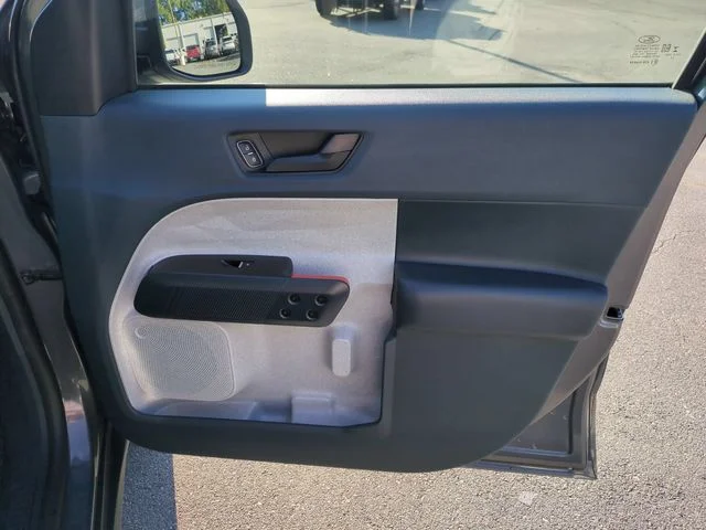 Used 2023 Gray Ford XLT image 30