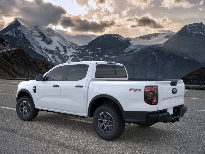 New 2026 Oxford White Ford XLT image 4