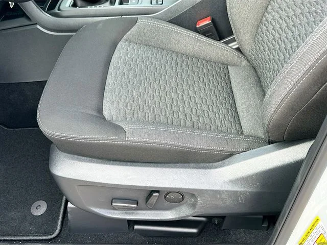 New 2026 Avalanche Ford XLT image 14