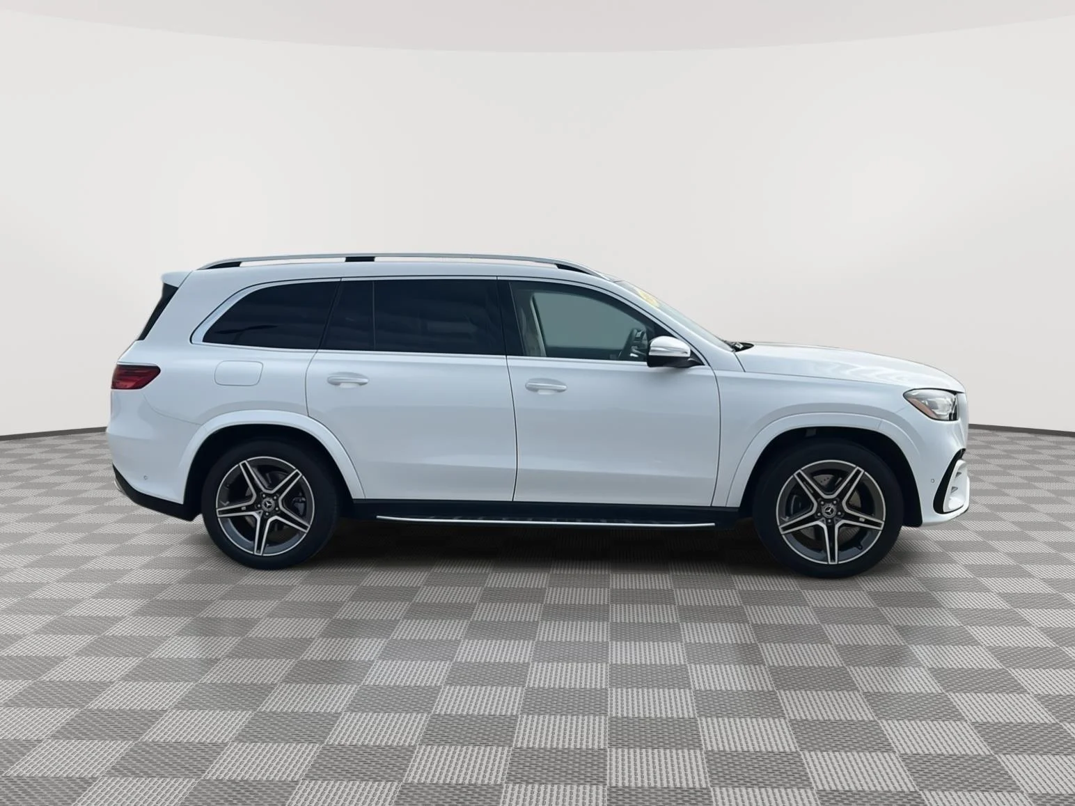 New 2026 Polar White Mercedes-Benz GLS 450 image 2