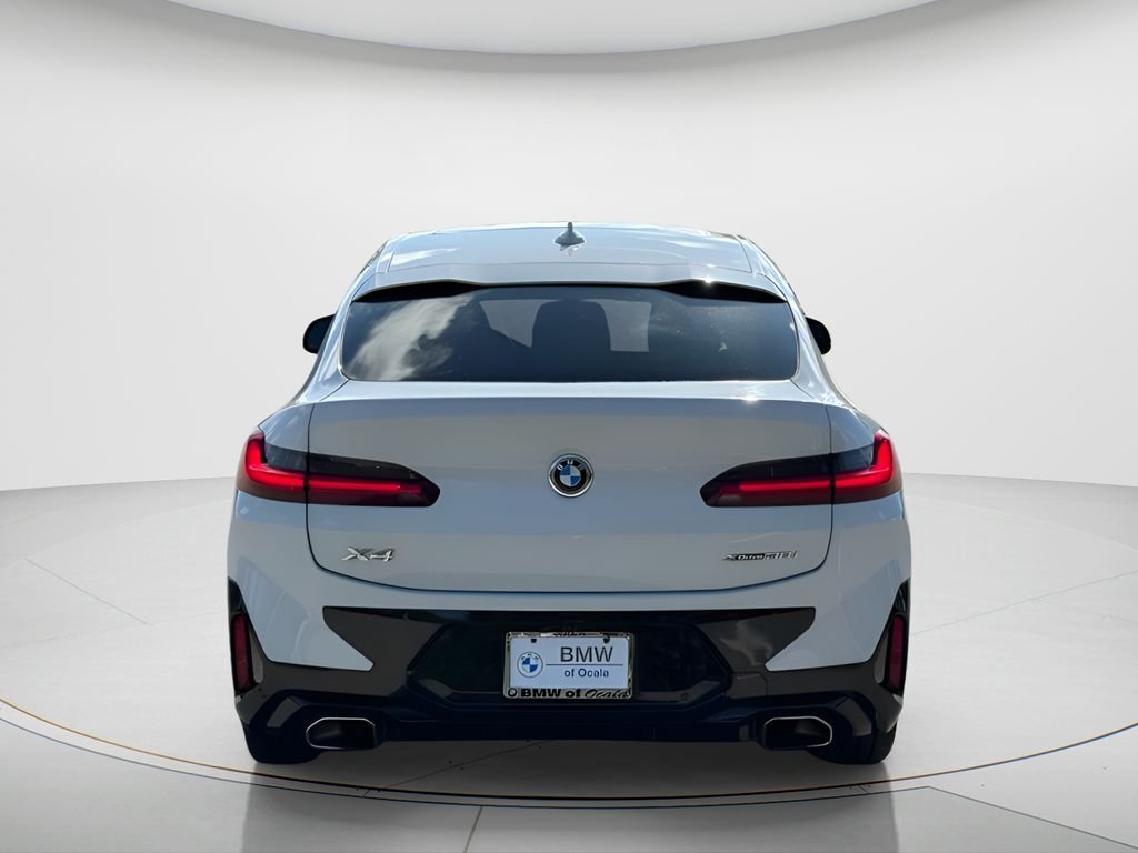 Used 2022 White BMW xDrive30i image 5