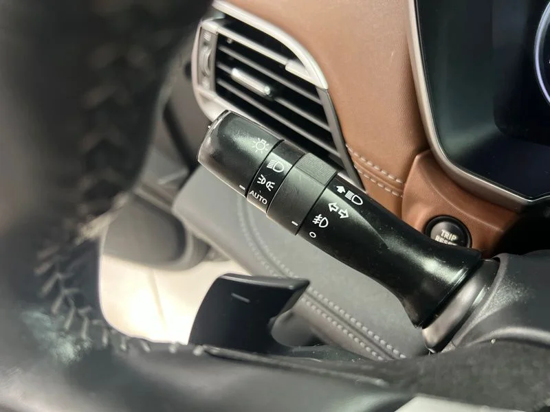 Used 2022 Brown Subaru Touring XT image 24