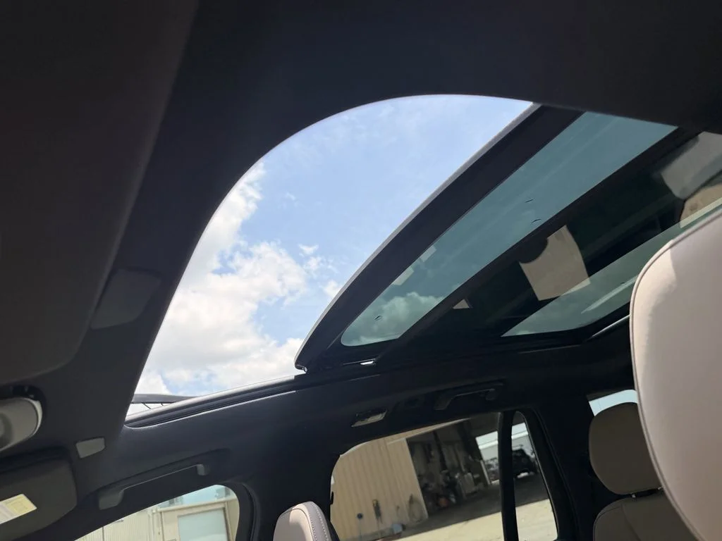 New 2026 Crystal White Volvo Core image 26