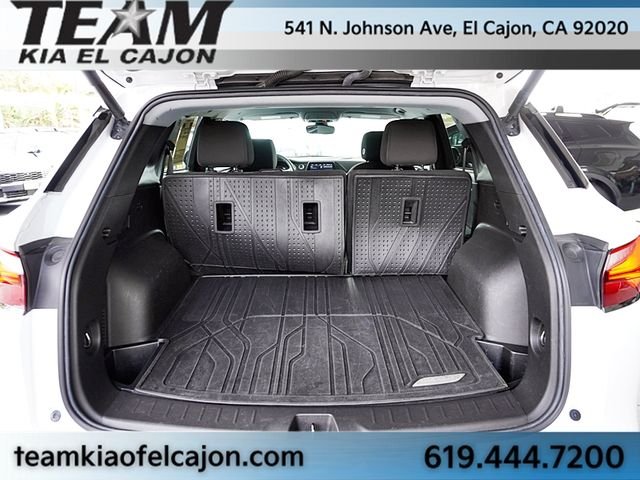 Used 2022 White Chevrolet LT image 13