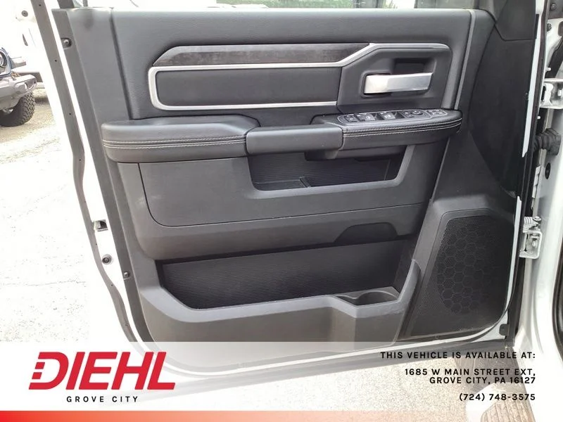Used 2024 White Ram Big Horn image 21