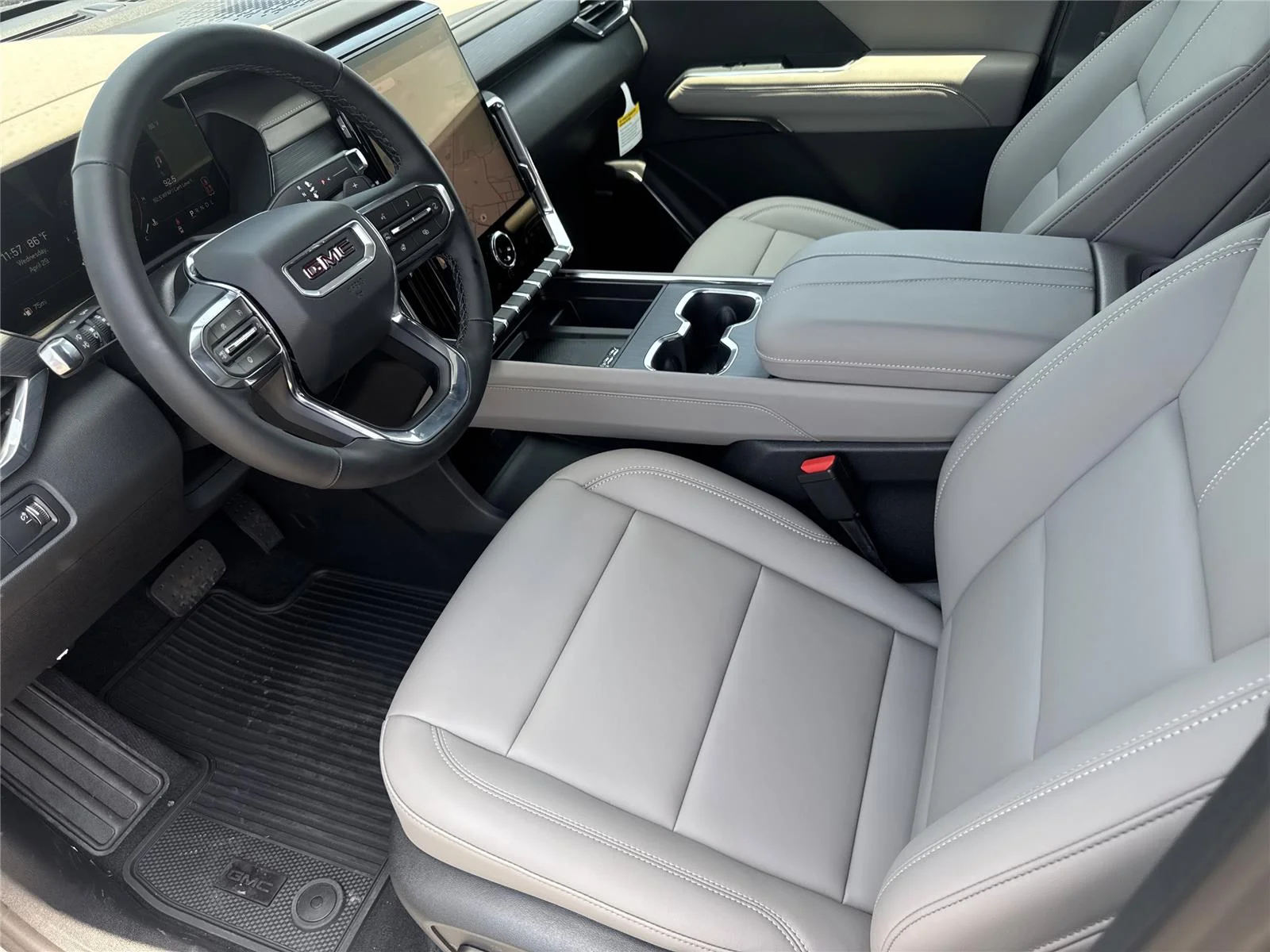 New 2026 Sterling Metallic GMC Elevation image 25