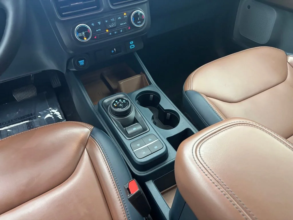 Used 2024 Gray Ford Lariat image 26