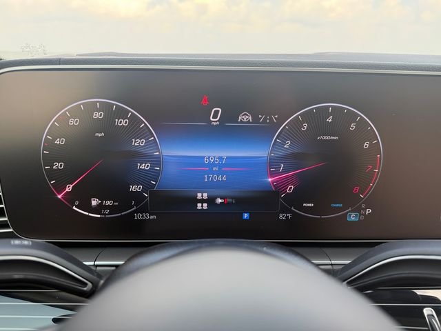 Used 2024  Mercedes-Benz GLS 580 image 14