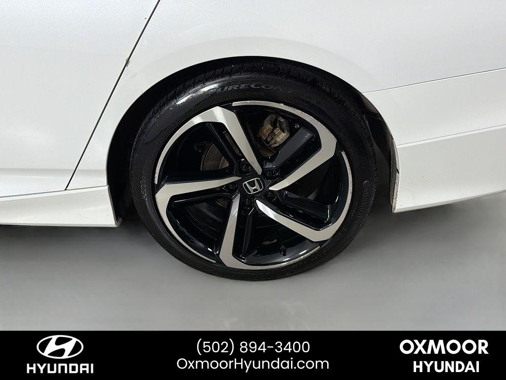Used 2022 Platinum White Pearl Honda Sport image 28