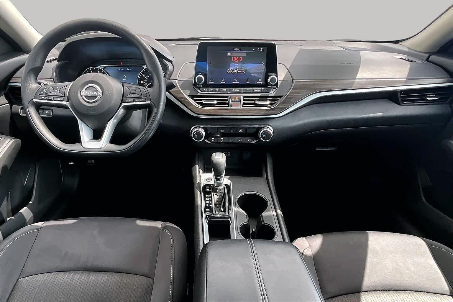 Certified Used 2025 Super Black Nissan SV image 15