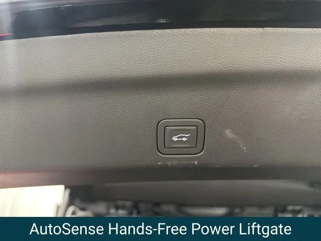 Used 2025 Black Chevrolet High Country image 15