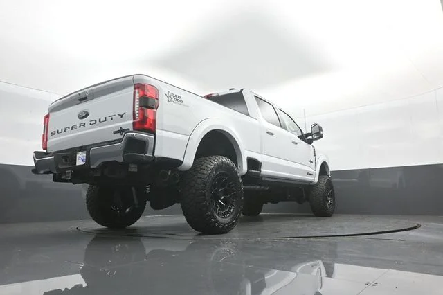 New 2026 Oxford White Ford F-250® Lariat® image 32