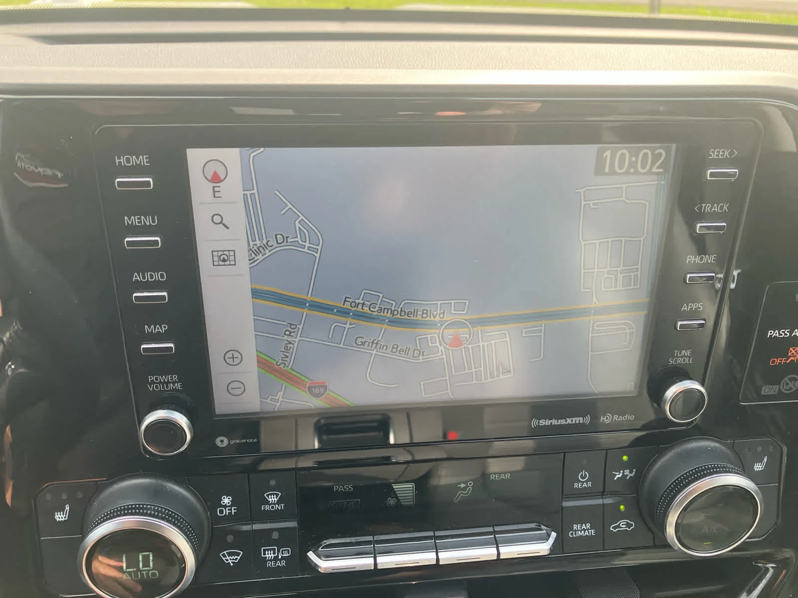 Used 2020 Blizzard Pearl Toyota XLE image 22