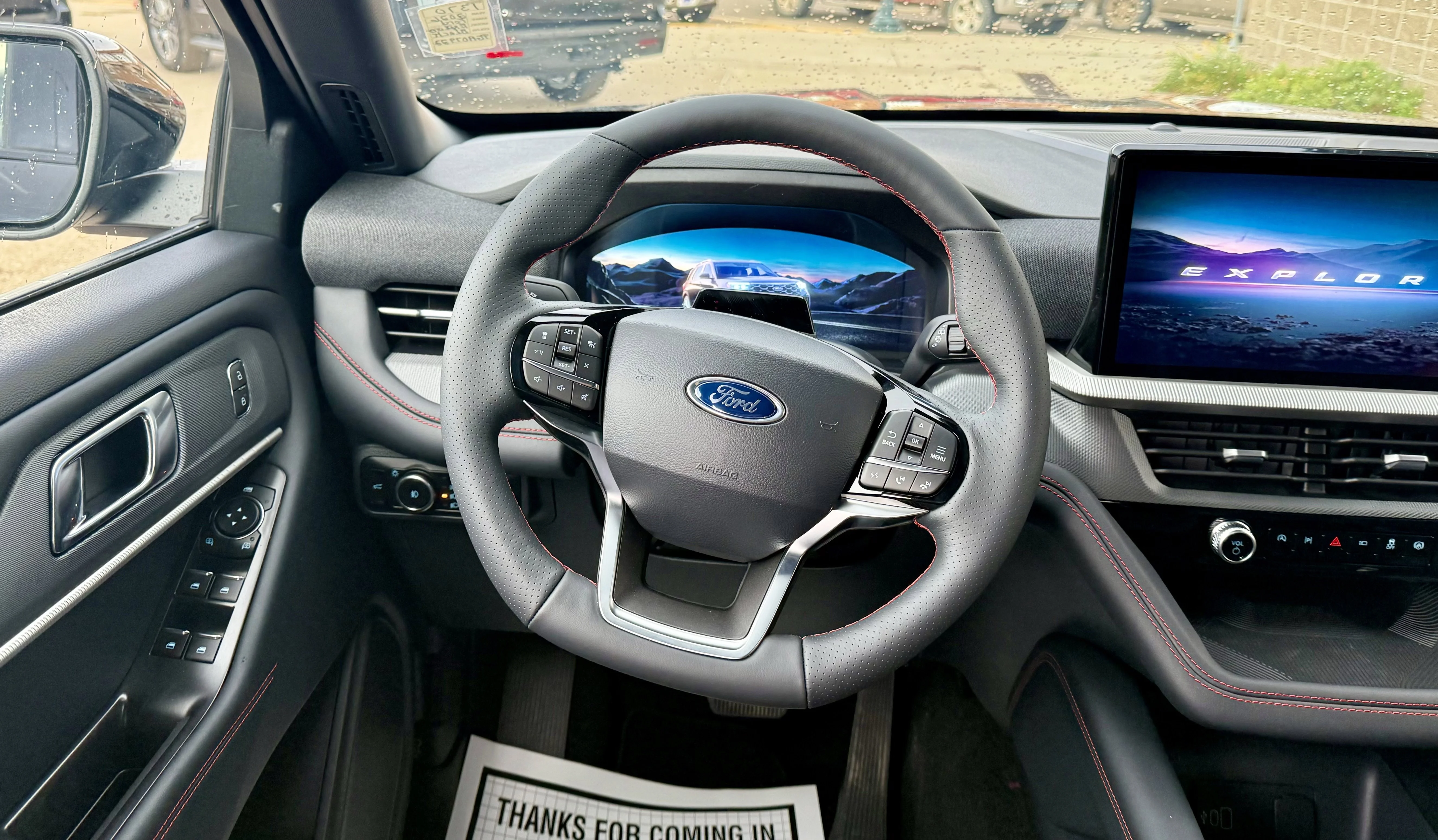 2026 Ford Explorer ST-Line - Photo 15
