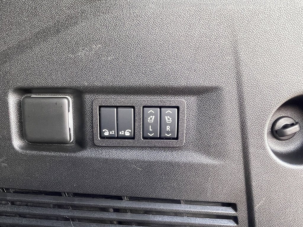 2024 Chevrolet Tahoe Z71 - Photo 25