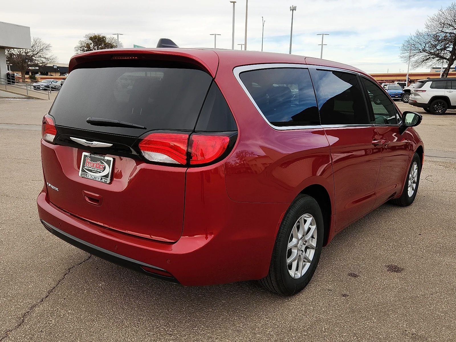 New 2026 Red Hot Pearl-Coat  Paint Chrysler LX image 4