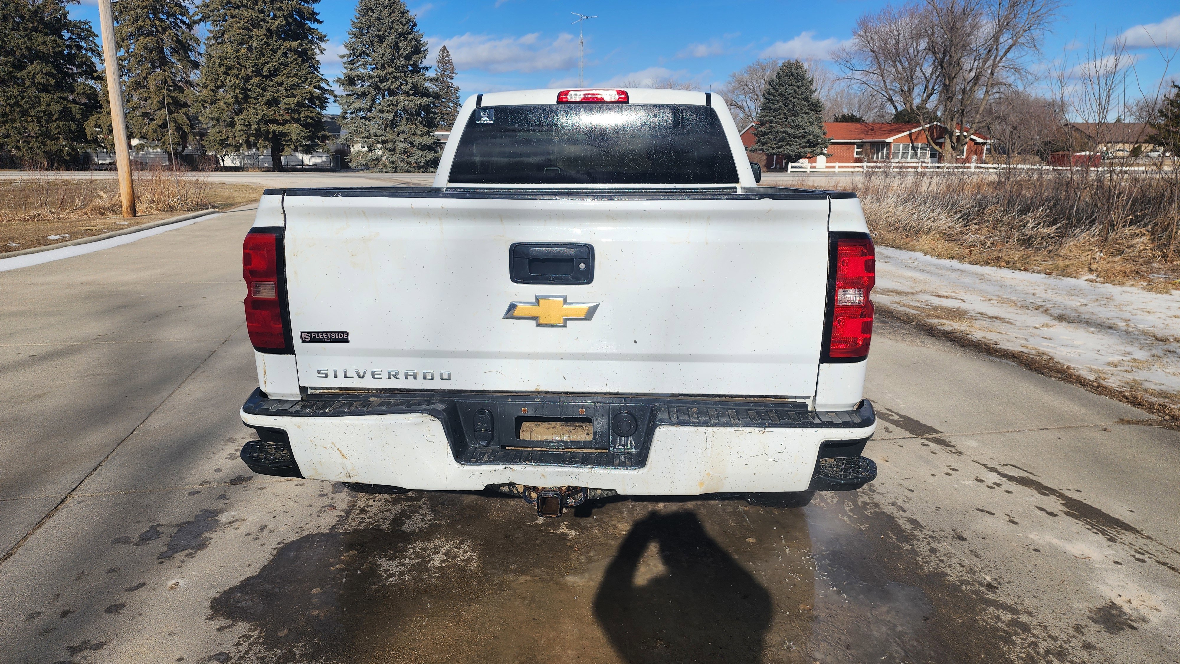 Used 2018 SUMMIT WHITE Chevrolet Custom image 4
