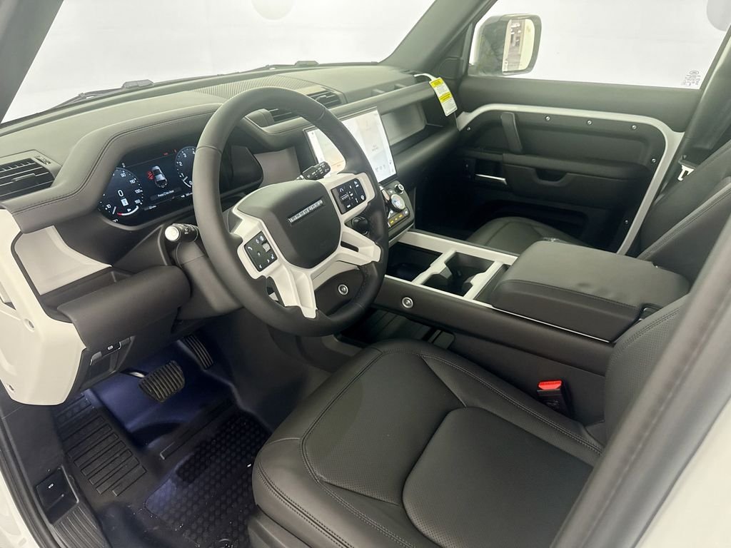New 2026 Fuji White Land Rover X-Dynamic SE image 8