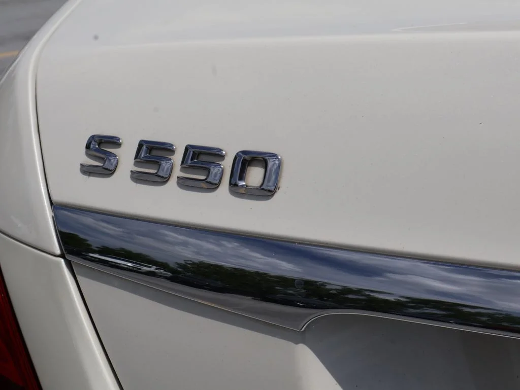 Used 2015 designo Diamond White Mercedes-Benz S 550 image 8
