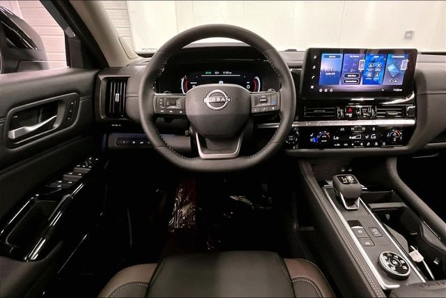 New 2026 Baltic Teal/Super Black Nissan Platinum image 21