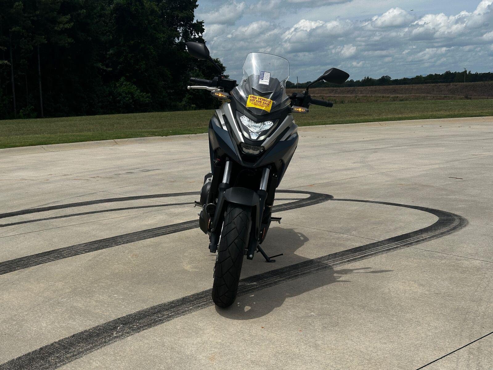 Used 2024 BLUE Honda NC750XX image 3