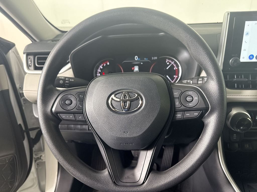 Used 2024 White Toyota XLE image 17