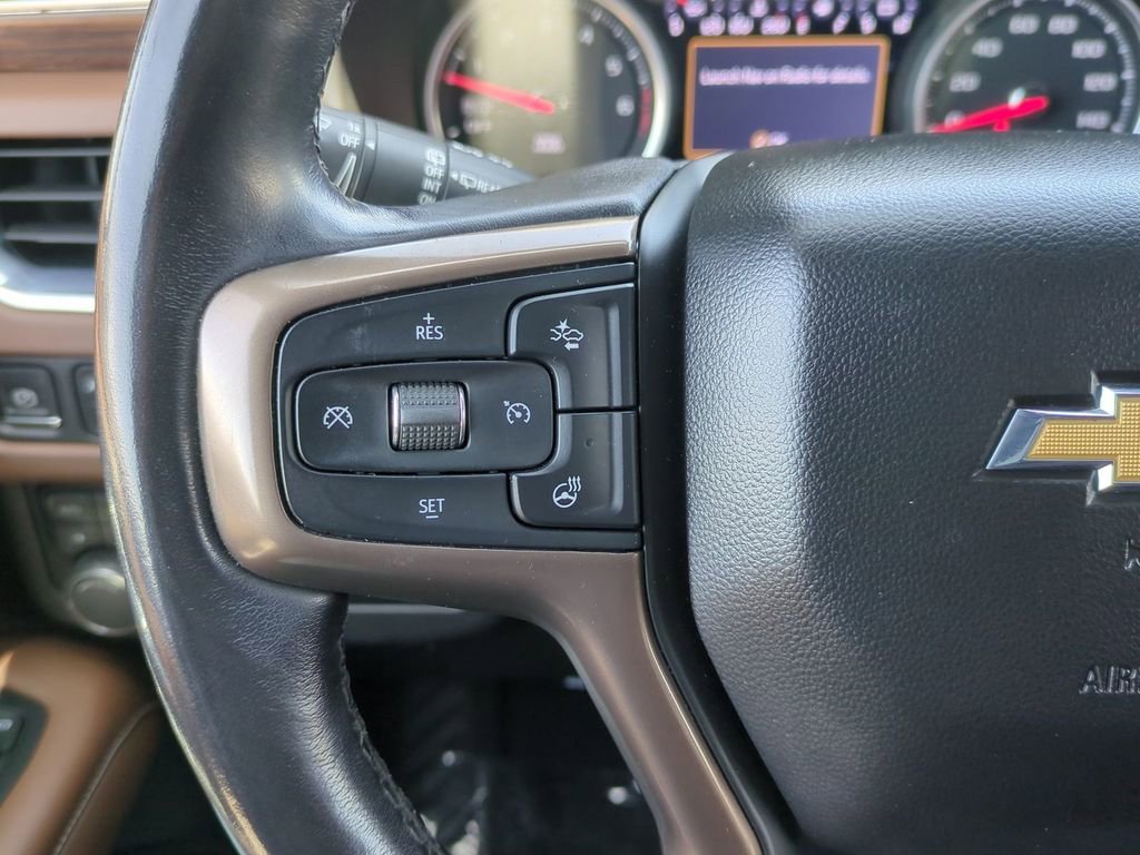 Used 2021 SHADOW GRAY METALLIC Chevrolet High Country image 12
