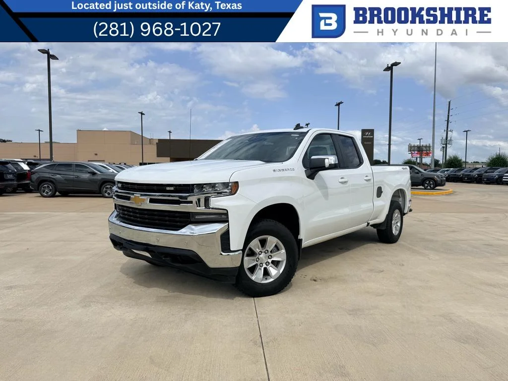Used 2021 Summit White Chevrolet LT image 1
