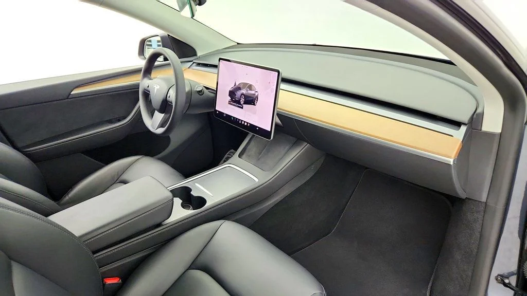 Used 2023 Midnight Silver Metallic Tesla AWD *Ltd Avail* image 28
