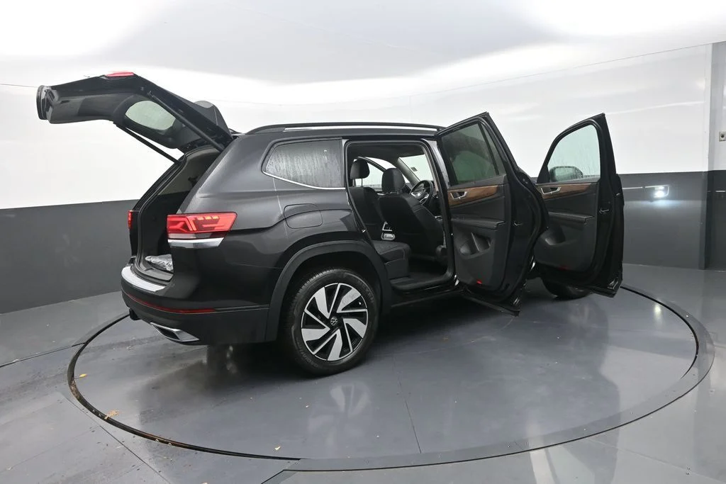 2026 Volkswagen Atlas SE w/Tech - Photo 36