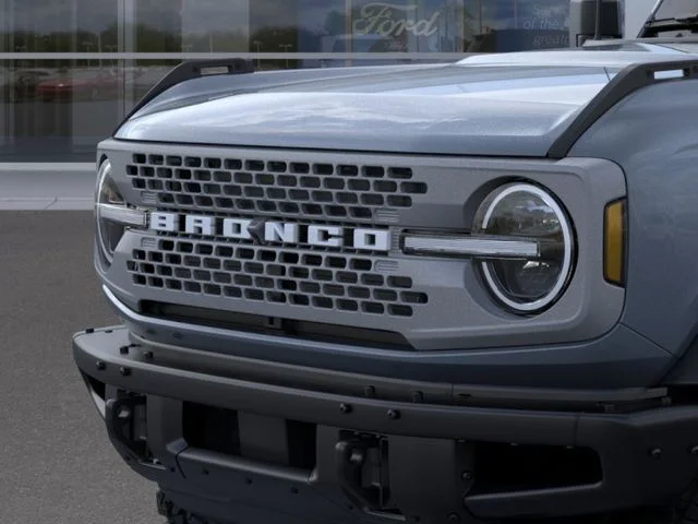 New 2025 Azure Gray Metallic Ford Badlands image 19