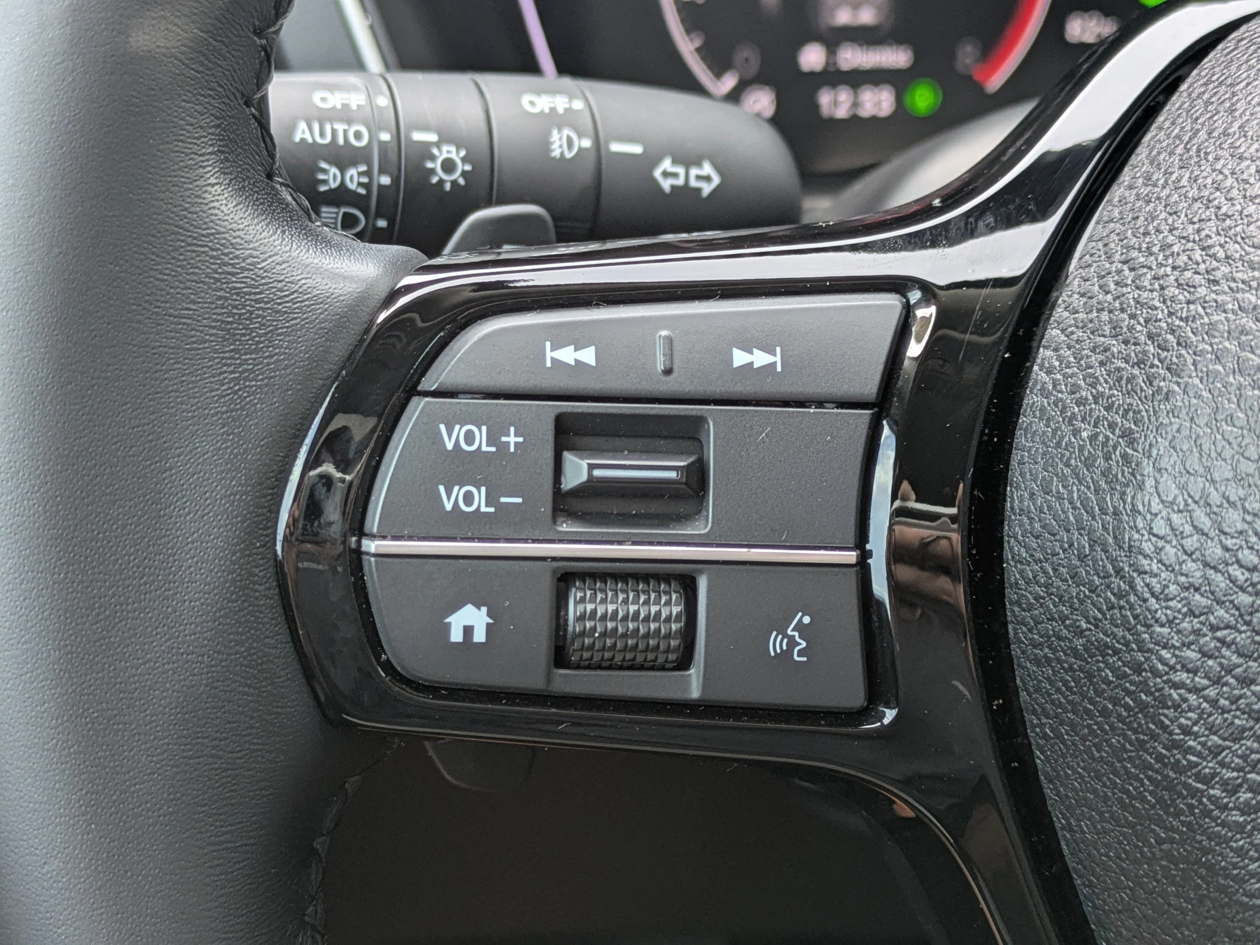 2025 Honda Pilot EX-L - Photo 49