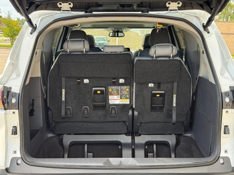 Used 2024 Pearl Toyota XLE image 9