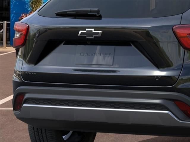 2026 Chevrolet Trax LT - Photo 14