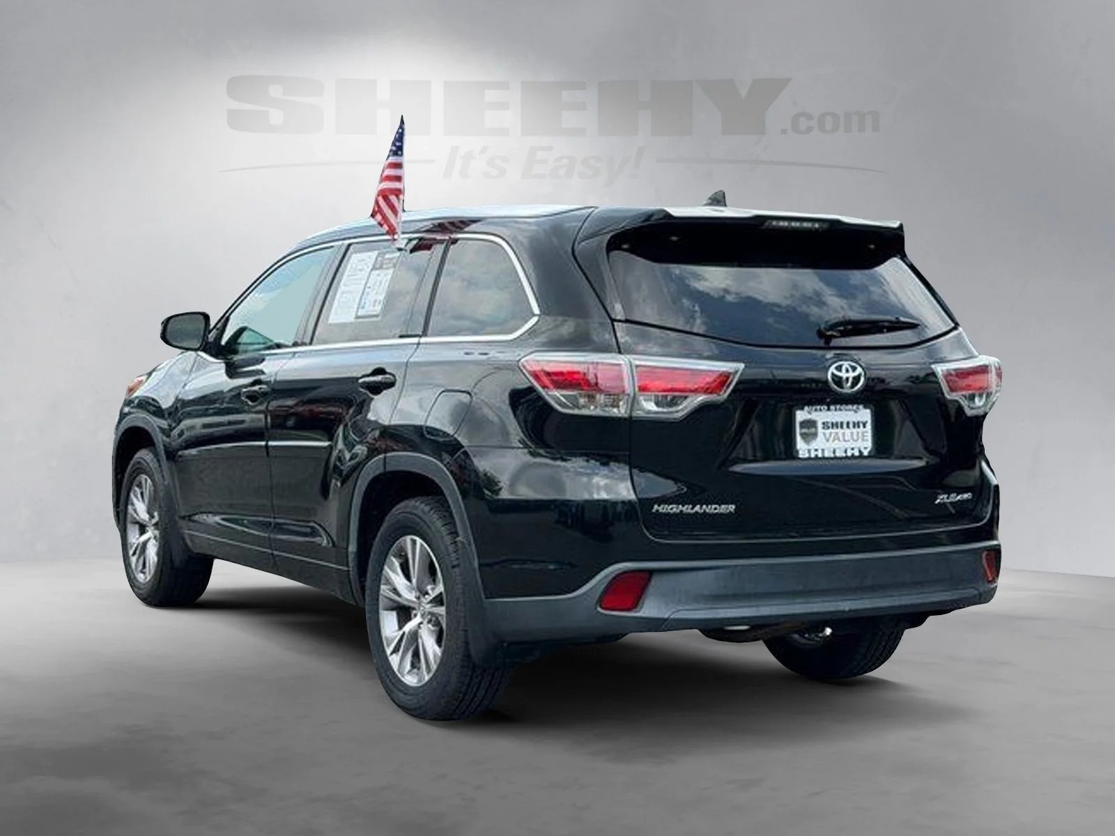 Used 2015 Black Toyota XLE V6 image 14