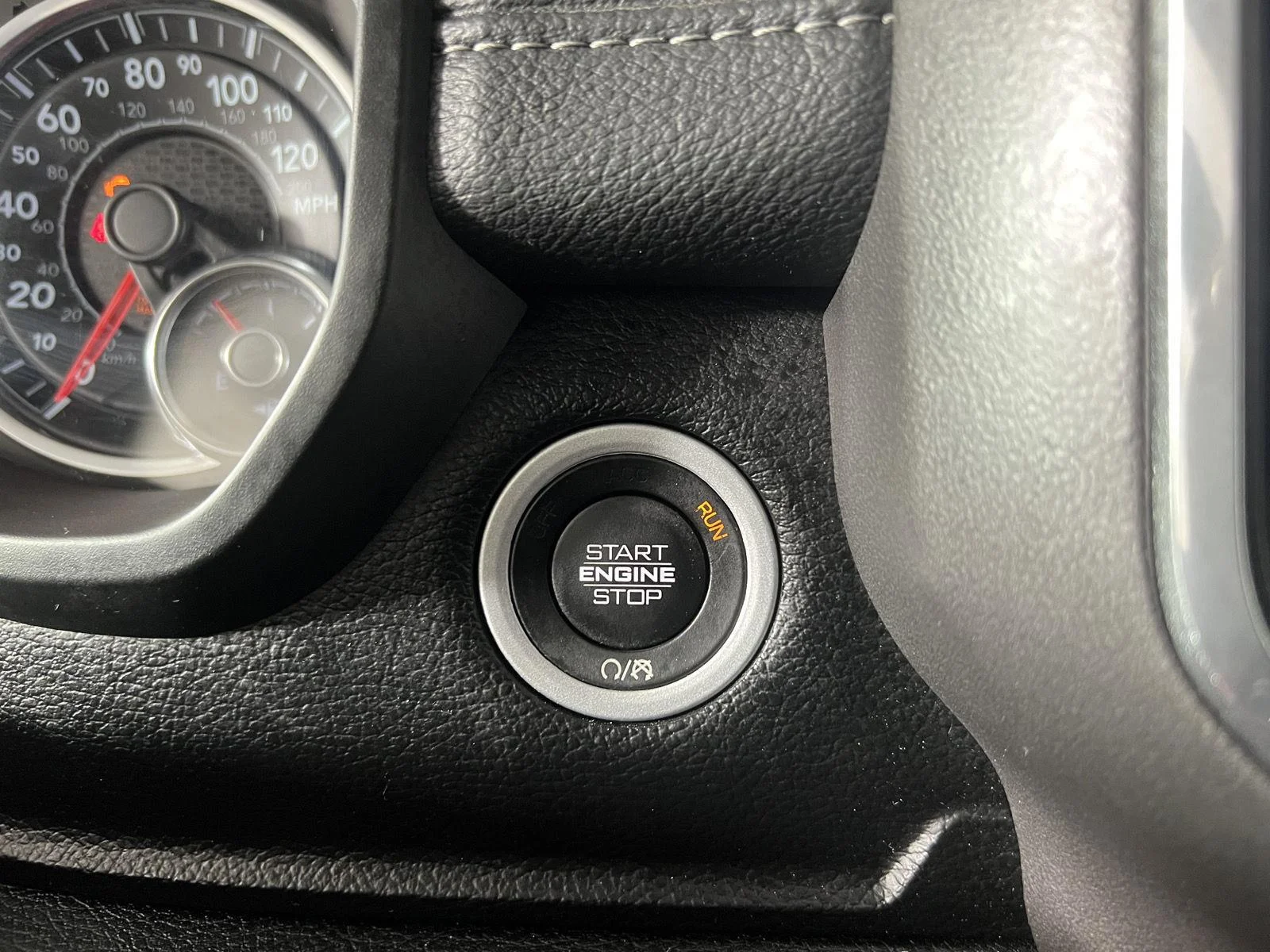 Used 2021 Patriot Blue Pearlcoat Ram Laramie image 18