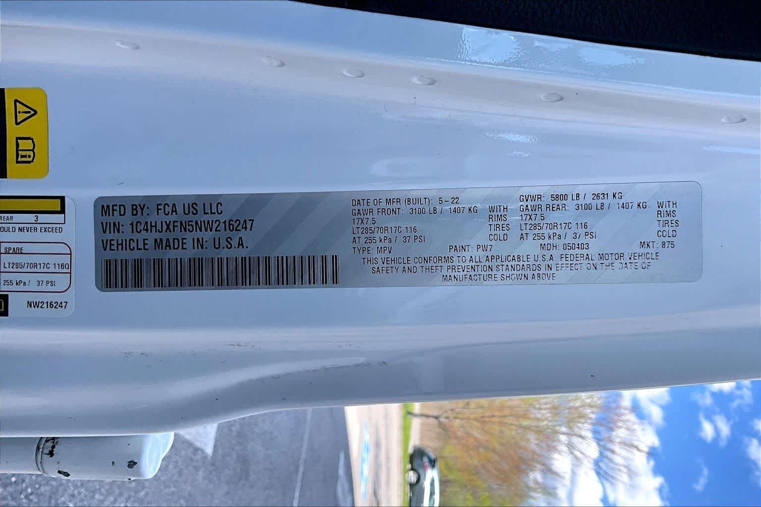 Used 2022 Bright White Clearcoat Jeep Unlimited Rubicon image 35