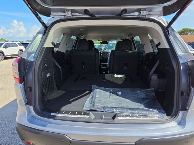 New 2026 ICE SILVER METALLIC Subaru Premium 8-Passenger image 21