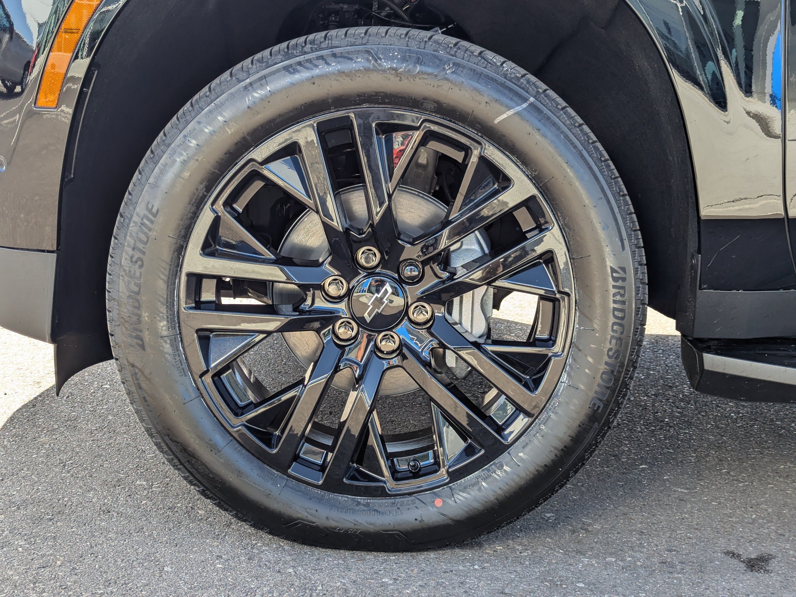 2026 Chevrolet Suburban Premier - Photo 52