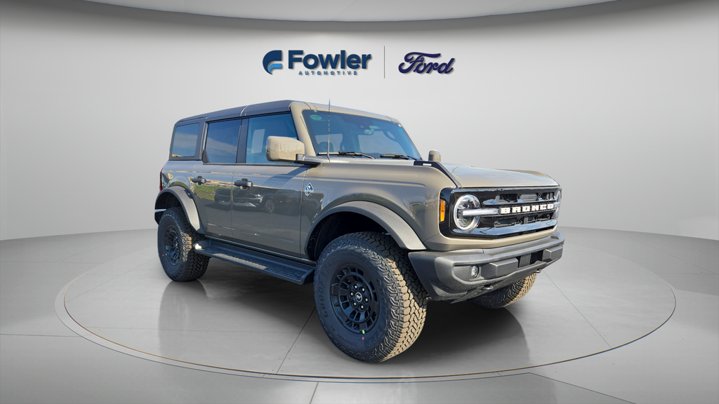 2026 Ford Bronco Outer Banks 4x4's photo