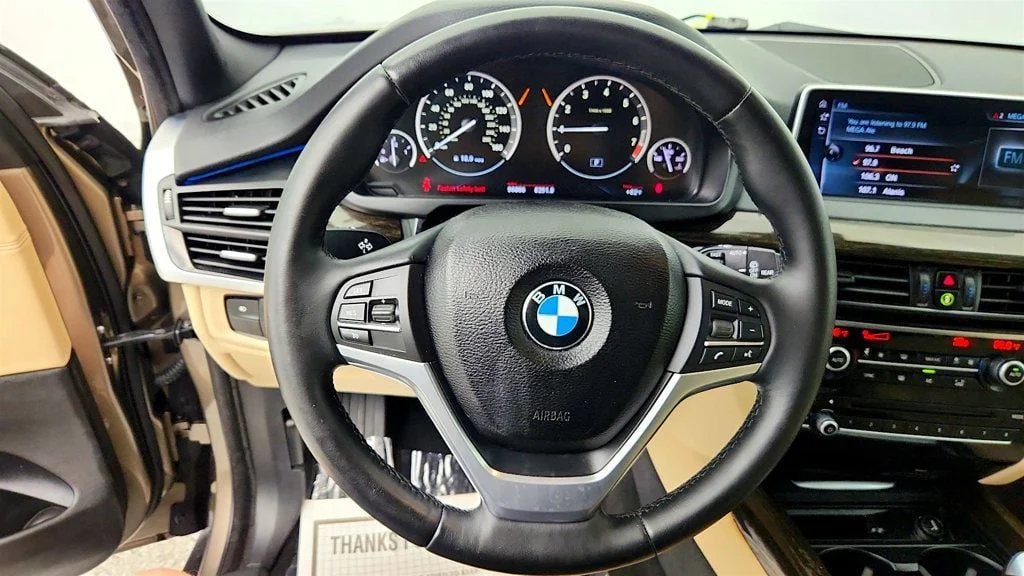 Used 2017 Atlas Cedar Metallic BMW sDrive35i SAV w/ Driving Assistance Plus & Premium Pkg image 14