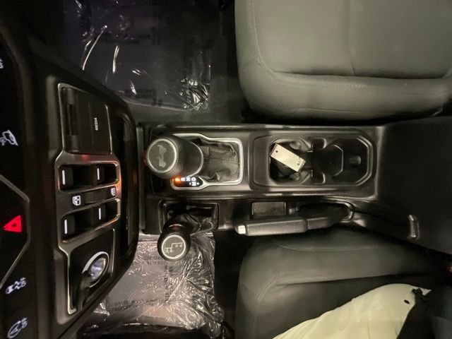 Used 2020 Black Jeep Unlimited Sport S image 21