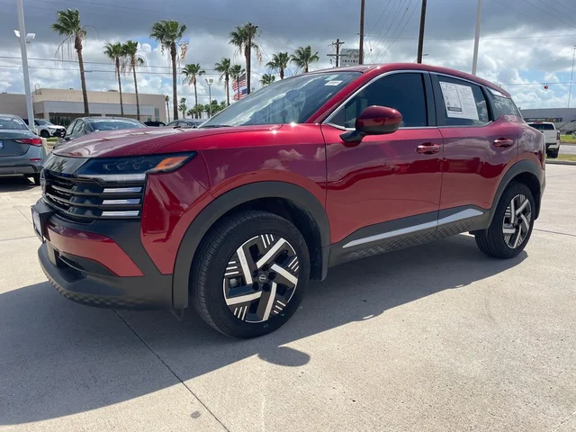 2025 Nissan Kicks SV