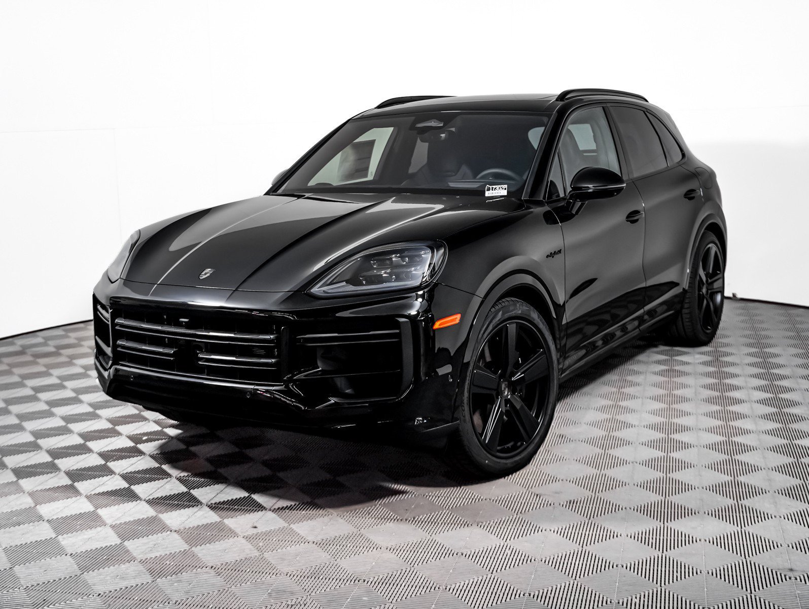 New 2026 CHROMITE BLACK Porsche Turbo E-Hybrid image 1
