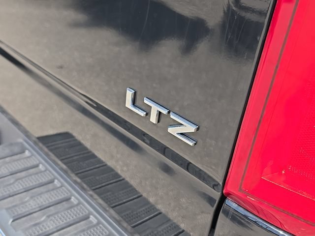 2026 Chevrolet Silverado 1500 LTZ - Photo 6